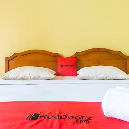 Reddoorz Plus Near Brawijaya Museum Malang Exterior photo